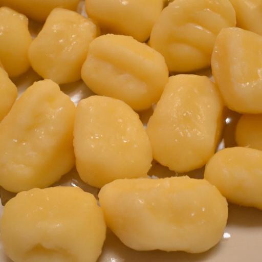 Fluffy Homemade Potato Gnocchi: A Step-by-Step Guide